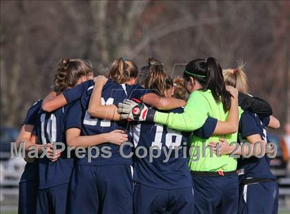 Thumbnail 1 in Wilton vs Avon (CIAC Class L 1st round) photogallery.