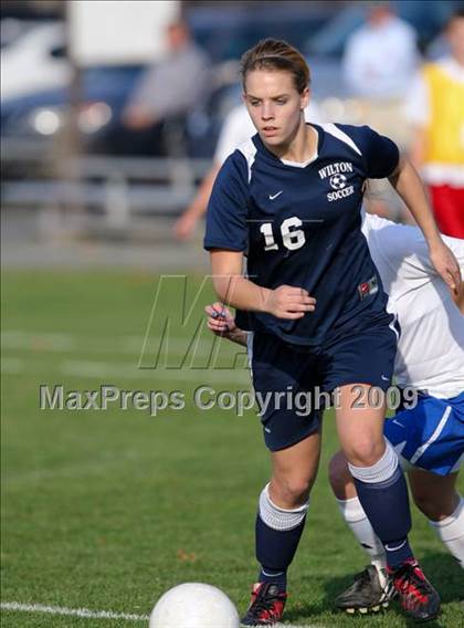 Thumbnail 1 in Wilton vs Avon (CIAC Class L 1st round) photogallery.