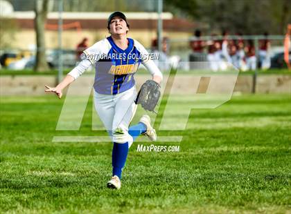 Thumbnail 1 in Simi Valley vs. Agoura photogallery.