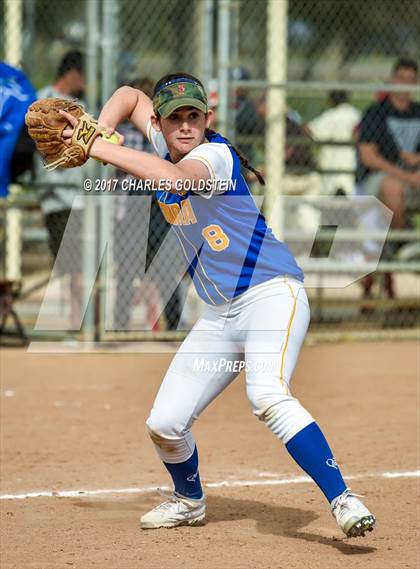 Thumbnail 1 in Simi Valley vs. Agoura photogallery.