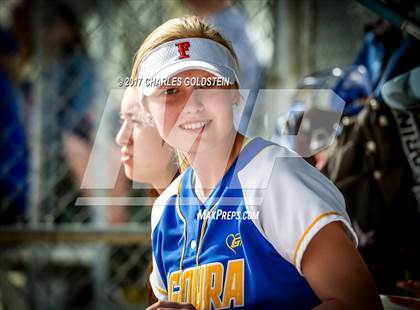 Thumbnail 3 in Simi Valley vs. Agoura photogallery.