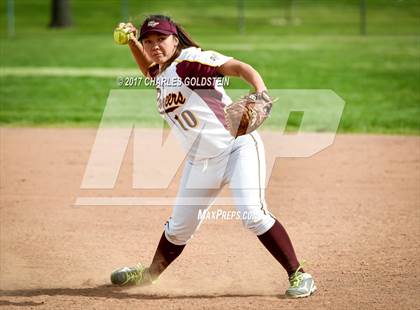 Thumbnail 1 in Simi Valley vs. Agoura photogallery.