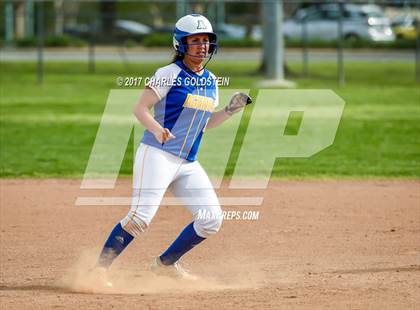 Thumbnail 3 in Simi Valley vs. Agoura photogallery.