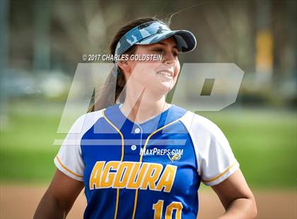 Thumbnail 2 in Simi Valley vs. Agoura photogallery.