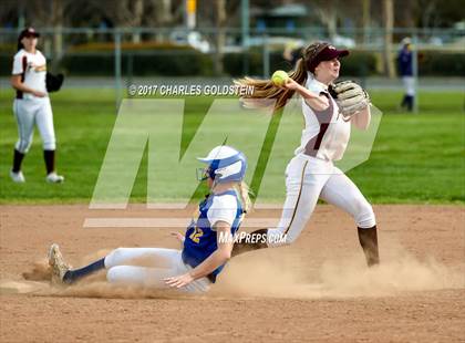 Thumbnail 3 in Simi Valley vs. Agoura photogallery.