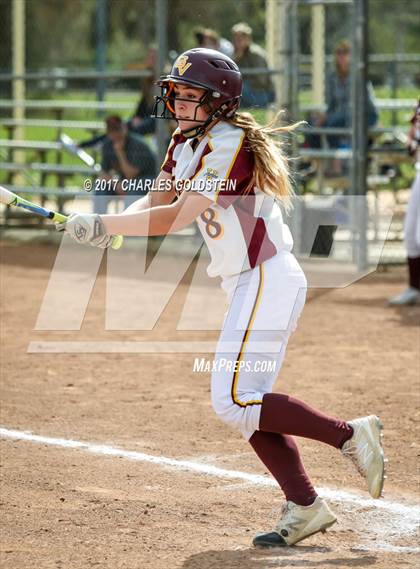 Thumbnail 2 in Simi Valley vs. Agoura photogallery.
