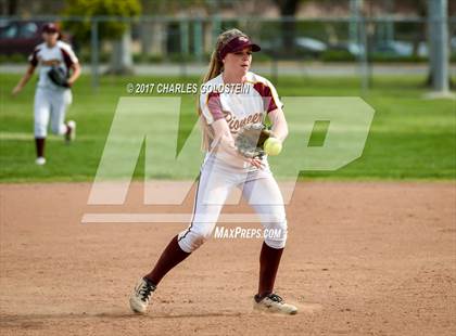 Thumbnail 2 in Simi Valley vs. Agoura photogallery.