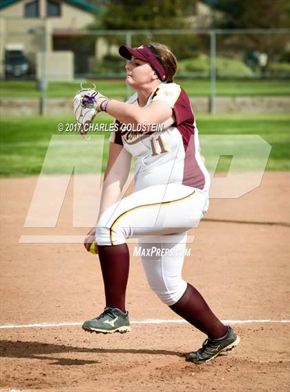 Thumbnail 1 in Simi Valley vs. Agoura photogallery.