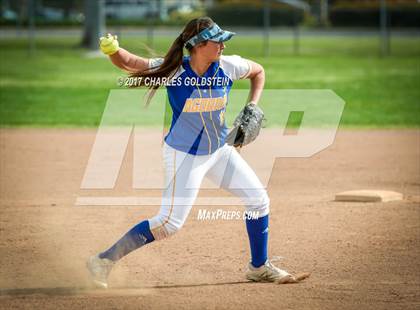 Thumbnail 1 in Simi Valley vs. Agoura photogallery.