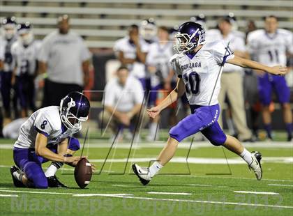 Thumbnail 2 in Gonzaga vs. McDonogh (I-95 Kickoff Classic) photogallery.
