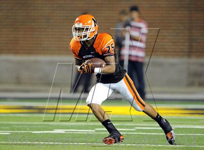 Thumbnail 1 in Gonzaga vs. McDonogh (I-95 Kickoff Classic) photogallery.