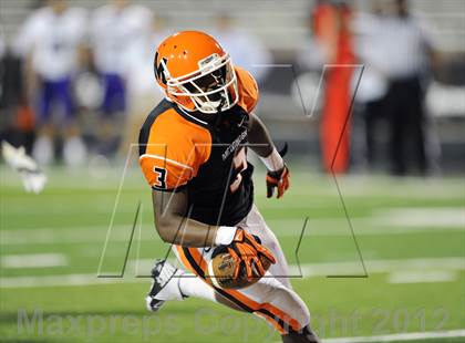 Thumbnail 2 in Gonzaga vs. McDonogh (I-95 Kickoff Classic) photogallery.