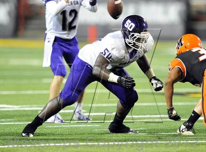 Thumbnail 2 in Gonzaga vs. McDonogh (I-95 Kickoff Classic) photogallery.