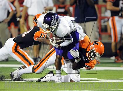 Thumbnail 1 in Gonzaga vs. McDonogh (I-95 Kickoff Classic) photogallery.