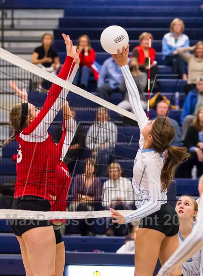 Thumbnail 1 in McLean @ Yorktown photogallery.