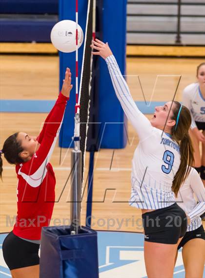 Thumbnail 2 in McLean @ Yorktown photogallery.