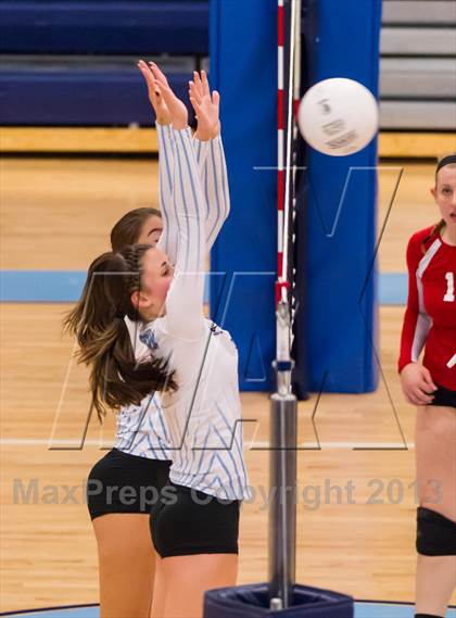 Thumbnail 1 in McLean @ Yorktown photogallery.
