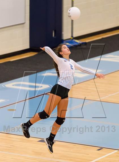 Thumbnail 1 in McLean @ Yorktown photogallery.