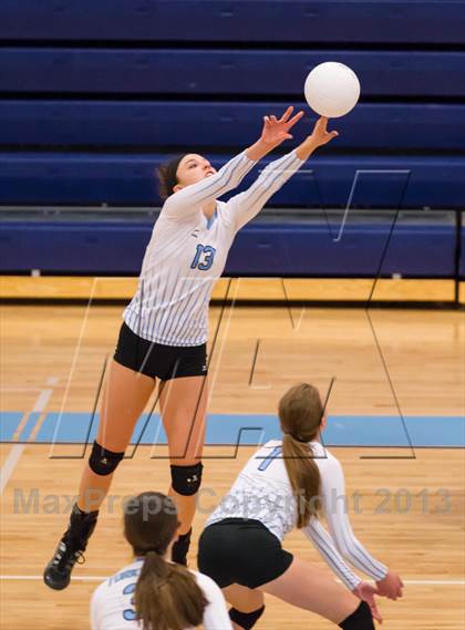 Thumbnail 1 in McLean @ Yorktown photogallery.