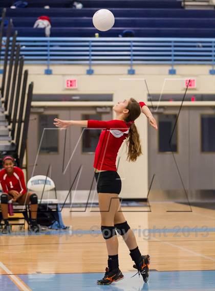 Thumbnail 2 in McLean @ Yorktown photogallery.
