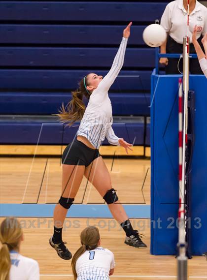 Thumbnail 1 in McLean @ Yorktown photogallery.