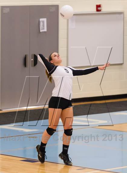 Thumbnail 1 in McLean @ Yorktown photogallery.