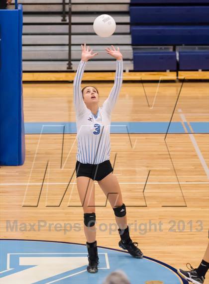 Thumbnail 2 in McLean @ Yorktown photogallery.
