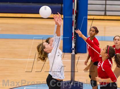 Thumbnail 3 in McLean @ Yorktown photogallery.