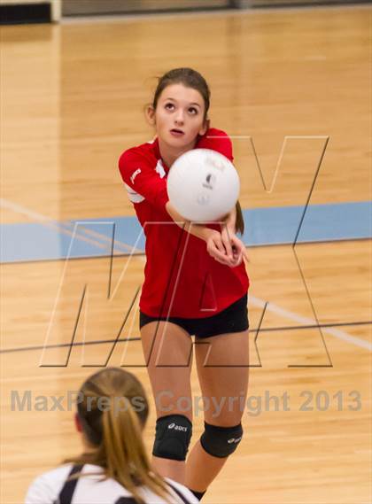 Thumbnail 3 in McLean @ Yorktown photogallery.