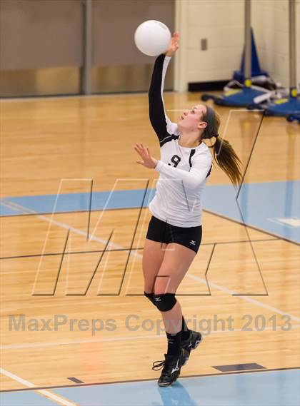 Thumbnail 3 in McLean @ Yorktown photogallery.