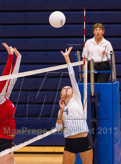 Thumbnail 2 in McLean @ Yorktown photogallery.