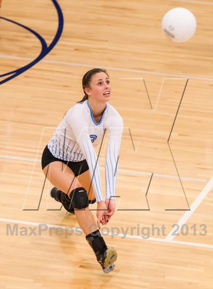 Thumbnail 3 in McLean @ Yorktown photogallery.