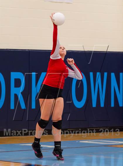 Thumbnail 3 in McLean @ Yorktown photogallery.