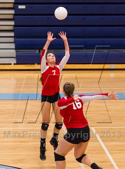 Thumbnail 1 in McLean @ Yorktown photogallery.