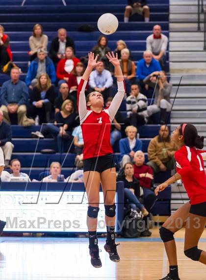 Thumbnail 3 in McLean @ Yorktown photogallery.