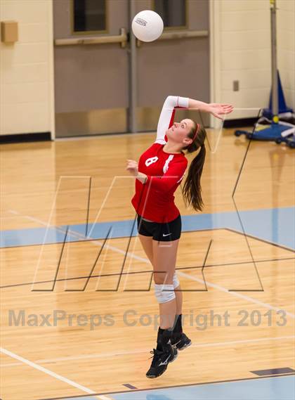 Thumbnail 1 in McLean @ Yorktown photogallery.