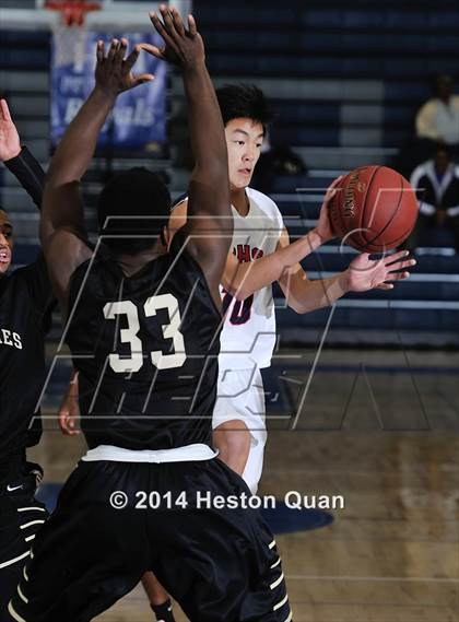 Thumbnail 2 in Beckman vs. Canyon (Orange Holiday Classic) photogallery.