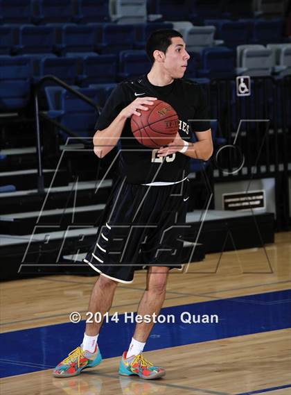 Thumbnail 2 in Beckman vs. Canyon (Orange Holiday Classic) photogallery.
