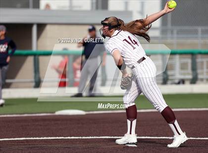 Thumbnail 1 in East View @ Dripping Springs (UIL 5A Bi-District Playoff) photogallery.