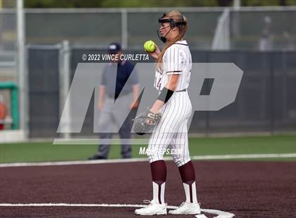 Thumbnail 2 in East View @ Dripping Springs (UIL 5A Bi-District Playoff) photogallery.