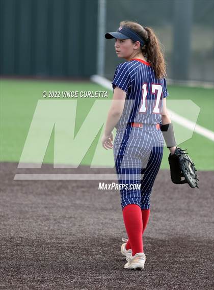 Thumbnail 3 in East View @ Dripping Springs (UIL 5A Bi-District Playoff) photogallery.