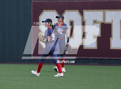 Thumbnail 1 in East View @ Dripping Springs (UIL 5A Bi-District Playoff) photogallery.