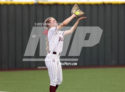 Thumbnail 3 in East View @ Dripping Springs (UIL 5A Bi-District Playoff) photogallery.