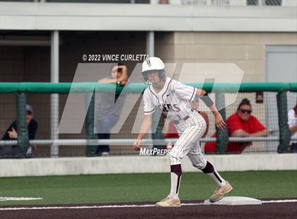 Thumbnail 2 in East View @ Dripping Springs (UIL 5A Bi-District Playoff) photogallery.