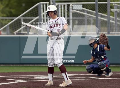 Thumbnail 1 in East View @ Dripping Springs (UIL 5A Bi-District Playoff) photogallery.