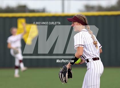 Thumbnail 3 in East View @ Dripping Springs (UIL 5A Bi-District Playoff) photogallery.