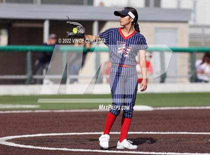 Thumbnail 2 in East View @ Dripping Springs (UIL 5A Bi-District Playoff) photogallery.