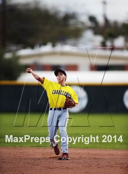 Thumbnail 1 in Flowing Wells @ Sahuaro photogallery.