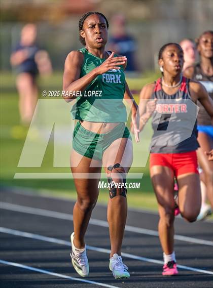 Thumbnail 2 in Spartan Relays (200M) photogallery.