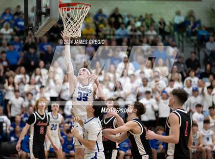 Thumbnail 2 in Ellwood City vs. Mohawk Area (PIAA 3A Round 2) photogallery.